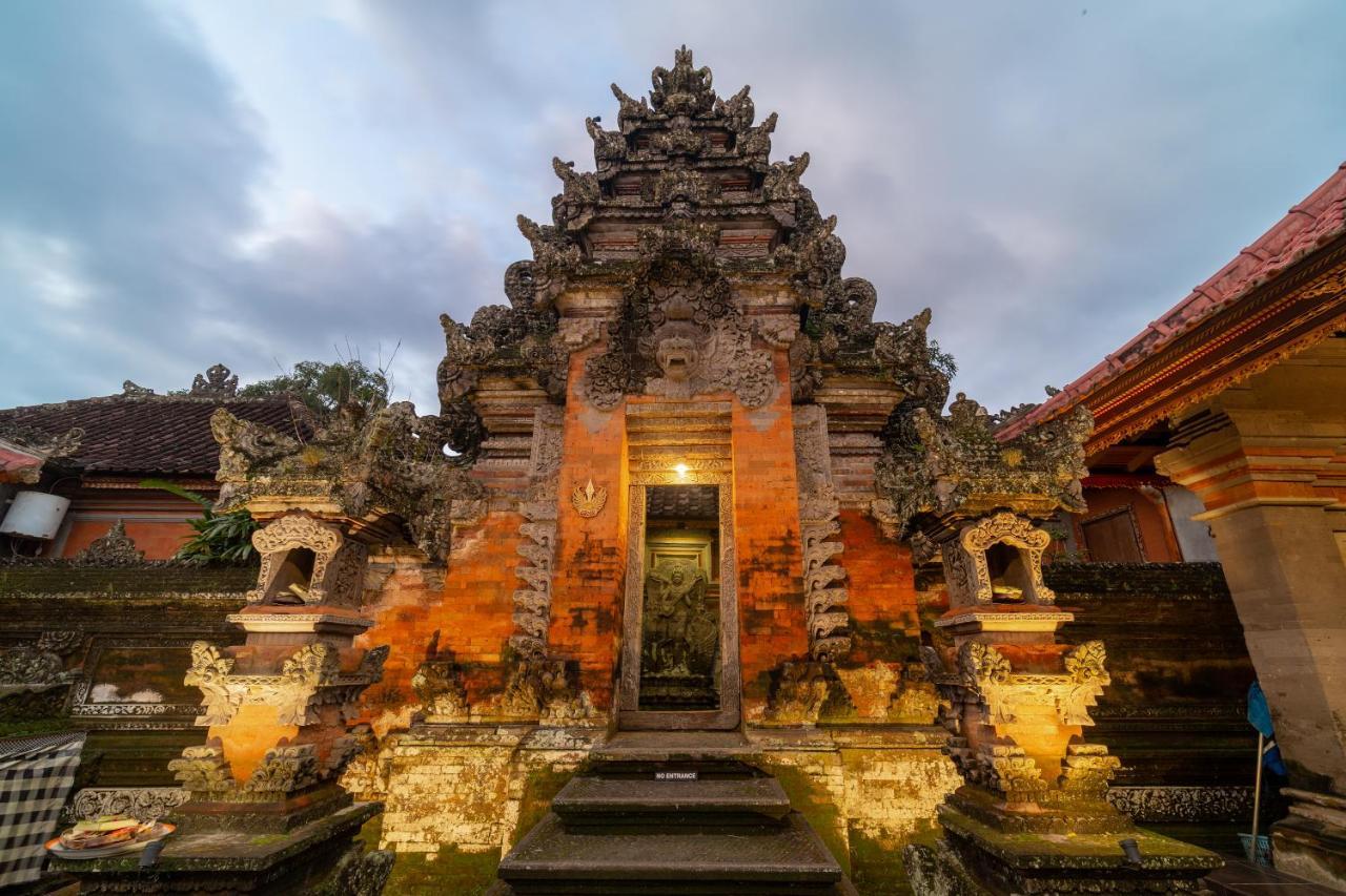 Saren Kauh Ubud Palaceॐ Dış mekan fotoğraf